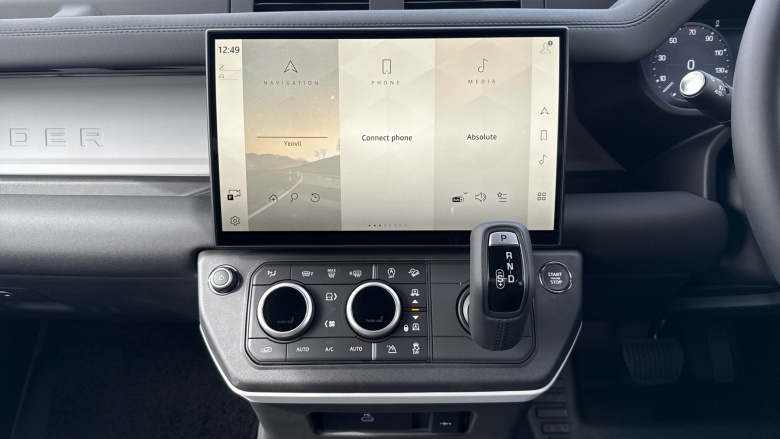 Land Rover Defender 3.0 D250 X-Dynamic SE 90 3dr Auto [6 Seat] Diesel Estate